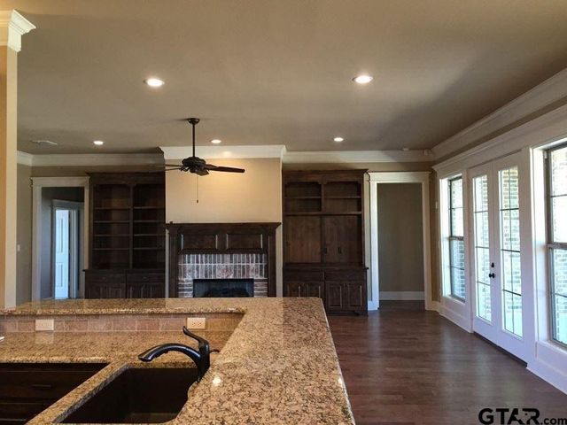 19330 Brittni Rae, Lindale, TX 75771