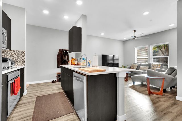 1565 Fiji Street, Dallas, TX 75203