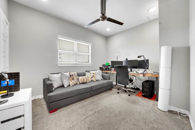 1565 Fiji Street, Dallas, TX 75203