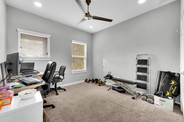 1565 Fiji Street, Dallas, TX 75203