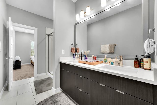 1565 Fiji Street, Dallas, TX 75203