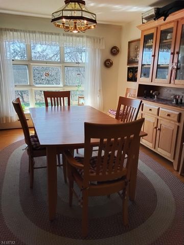 831 Uniontown Rd, Lopatcong Twp., NJ 08865