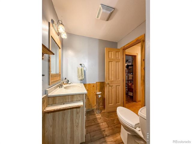 2508 Riverside Drive, Lyons, CO 80540