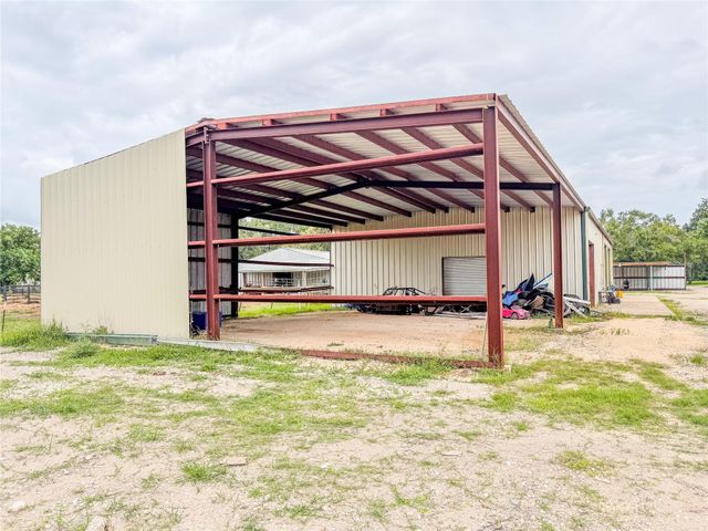 17115 County Road 831, Pearland, TX 77584