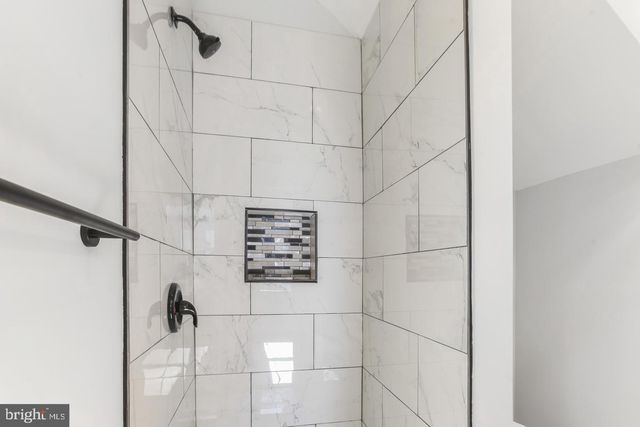 6613 FAIRMOUNT AVE, Baltimore, MD 21215