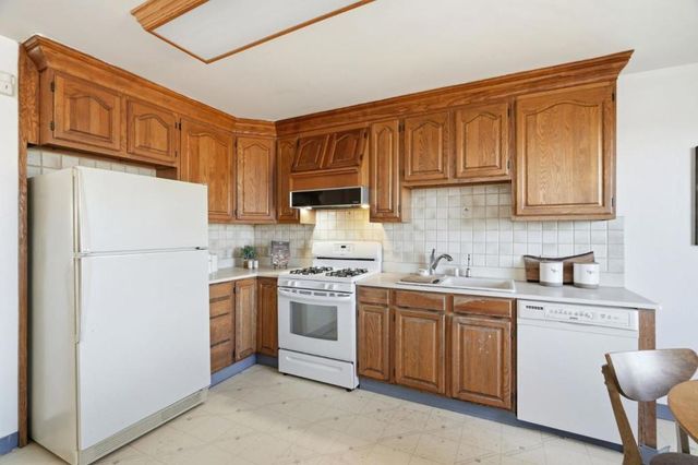 35 Macedonia Street, San Francisco, CA 94110