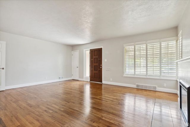 2948 S 900 E, Salt Lake City, UT 84106