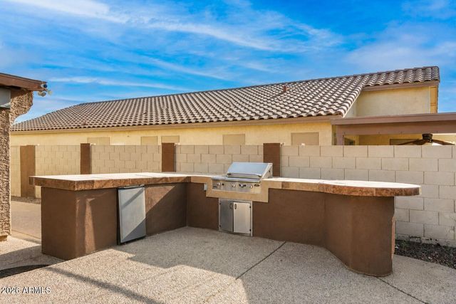 9124 W ELM Street, Phoenix, AZ 85037