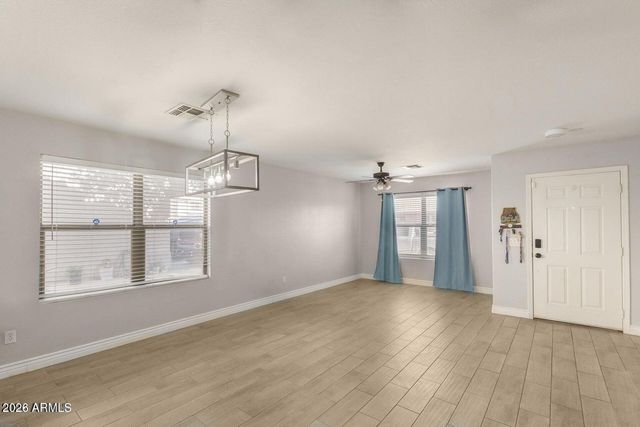9124 W ELM Street, Phoenix, AZ 85037
