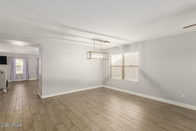 9124 W ELM Street, Phoenix, AZ 85037