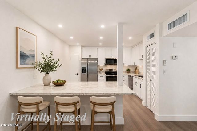 830 S Dobson Road 72, Mesa, AZ 85202