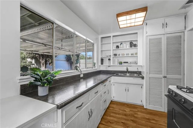 7959 Cherrystone, Panorama City, CA 91402