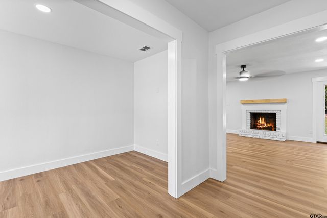 1907 Beth Dr., Longview, TX 75605