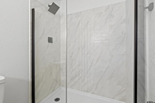 1907 Beth Dr., Longview, TX 75605