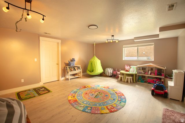 1532 E 2525 N, North Ogden, UT 84414