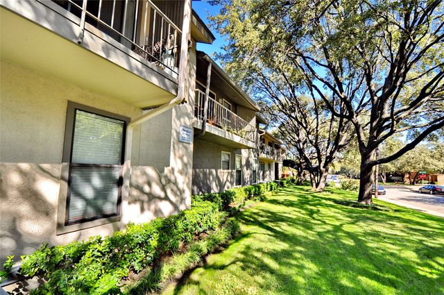 5909 Birchbrook Drive 208, Dallas, TX 75206