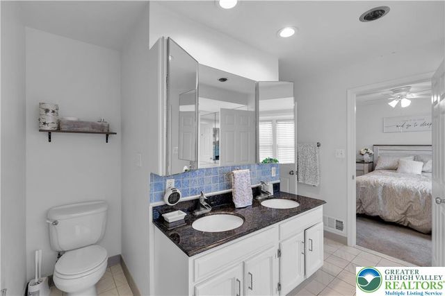 3429 Park Place, Hanover Twp, PA 18017