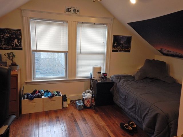 18 Stockwell St 18, Boston, MA 02120