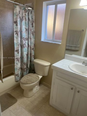 2510 NE 41st Ave, Homestead, FL 33033