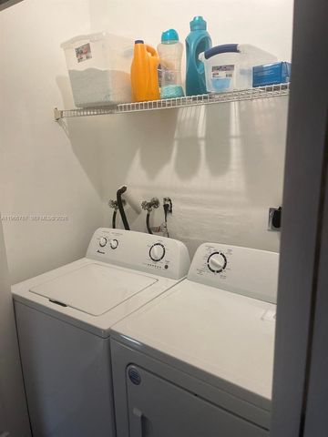 2510 NE 41st Ave, Homestead, FL 33033