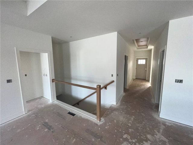 11808 E 231st Street, Peculiar, MO 64078