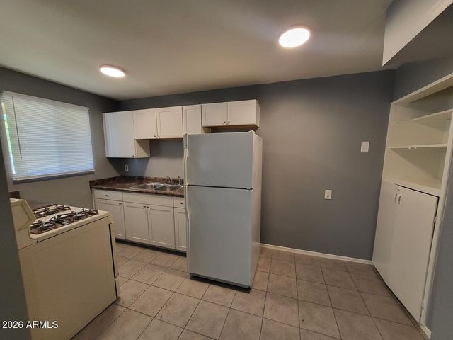 1445 S Kenneth Place Apt H, Tempe, AZ 85281