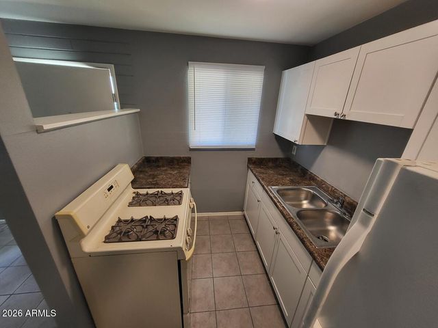 1445 S Kenneth Place Apt H, Tempe, AZ 85281