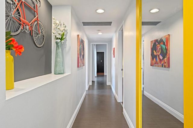 515 N Calle Marcus, Palm Springs, CA 92262