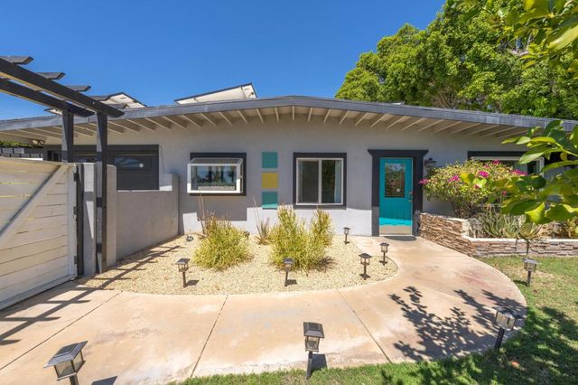515 N Calle Marcus, Palm Springs, CA 92262