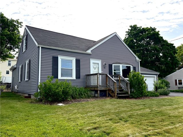 52 Duchess Road, Cumberland, RI 02864
