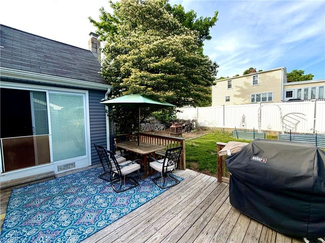 52 Duchess Road, Cumberland, RI 02864