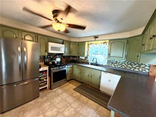 52 Duchess Road, Cumberland, RI 02864