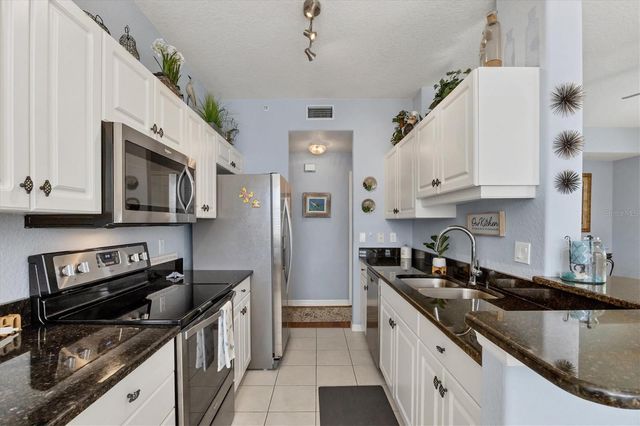 4213 VICENZA DRIVE A2, Venice, FL 34293