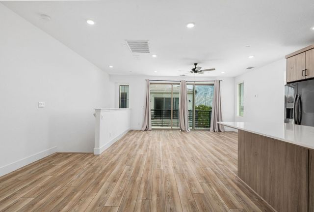 2739 E Tamarind Drive, Fresno, CA 93730