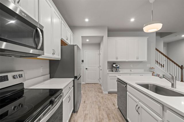 26069 WOVEN WICKER BEND, Lutz, FL 33559