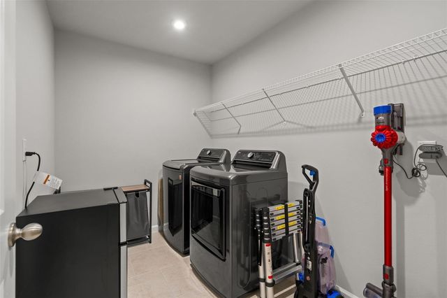 26069 WOVEN WICKER BEND, Lutz, FL 33559