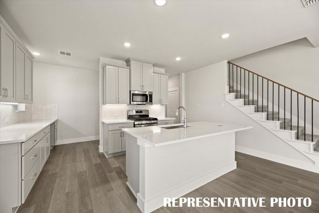 1801 Summer Aura, Mesquite, TX 75181