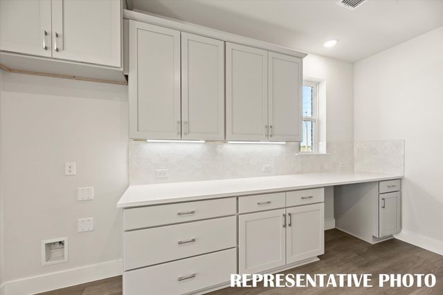 1801 Summer Aura, Mesquite, TX 75181