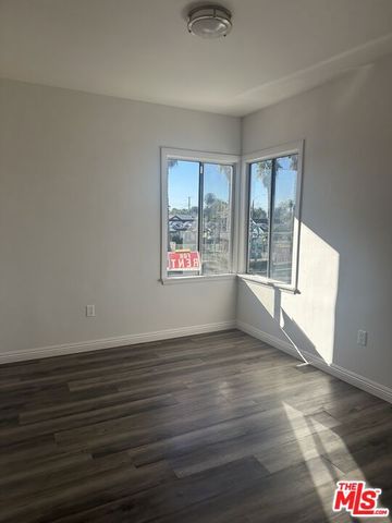 1613 Exposition Boulevard, Los Angeles, CA 90018