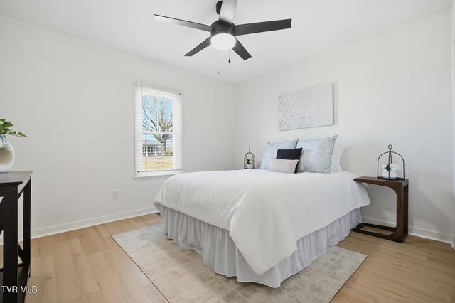 1501 Ben Gamble Road, Jonesborough, TN 37659