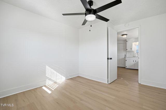 1501 Ben Gamble Road, Jonesborough, TN 37659