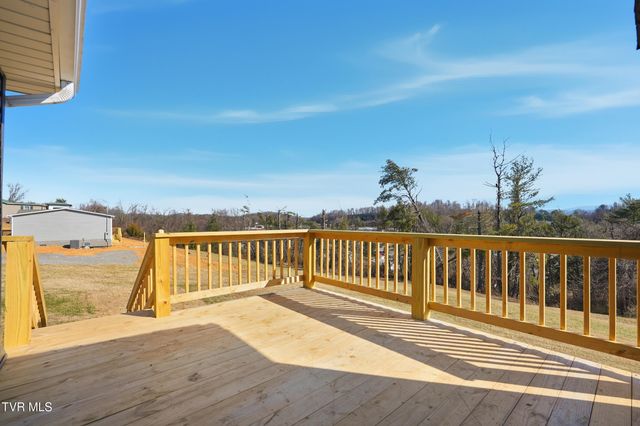 1501 Ben Gamble Road, Jonesborough, TN 37659