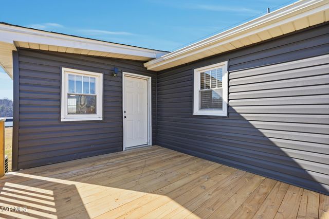 1501 Ben Gamble Road, Jonesborough, TN 37659