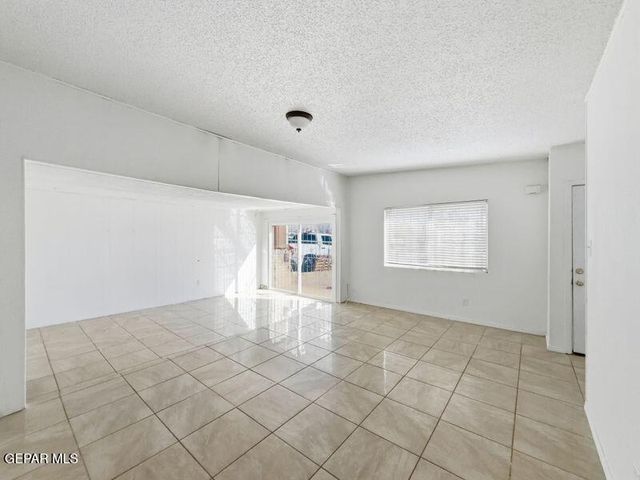 10641 CARDIGAN Drive, El Paso, TX 79935