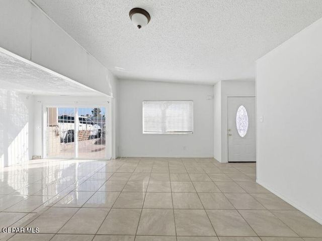 10641 CARDIGAN Drive, El Paso, TX 79935