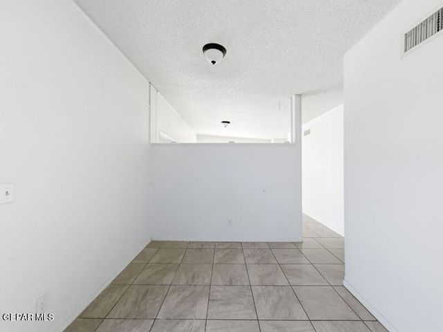 10641 CARDIGAN Drive, El Paso, TX 79935