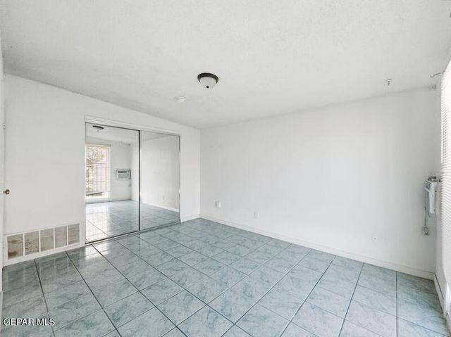 10641 CARDIGAN Drive, El Paso, TX 79935