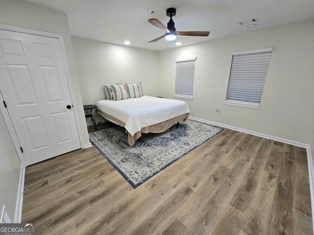100 Hunters Glen, Fayetteville, GA 30215
