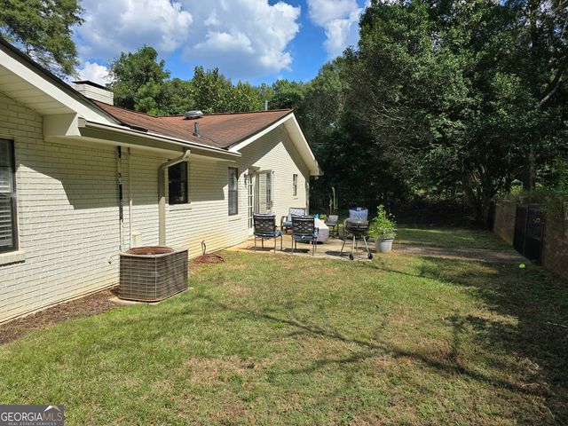 100 Hunters Glen, Fayetteville, GA 30215