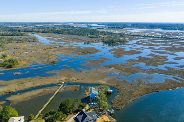 538 Towles Crossing Drive, Johns Island, SC 29455